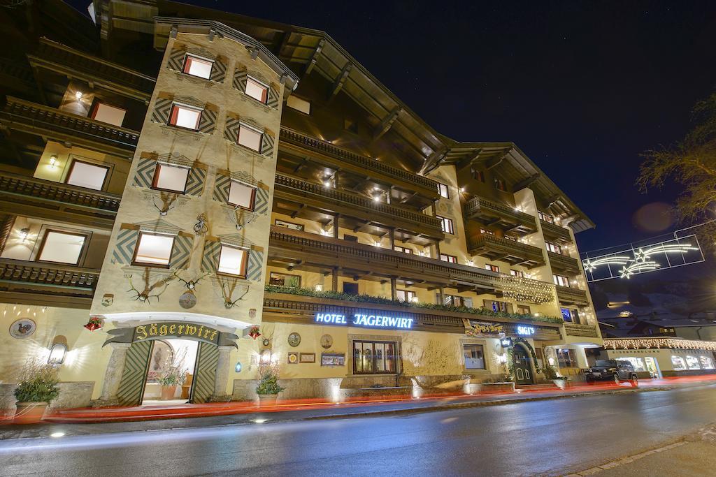 Jaegerwirt Hotel Kitzbuhel Exterior photo